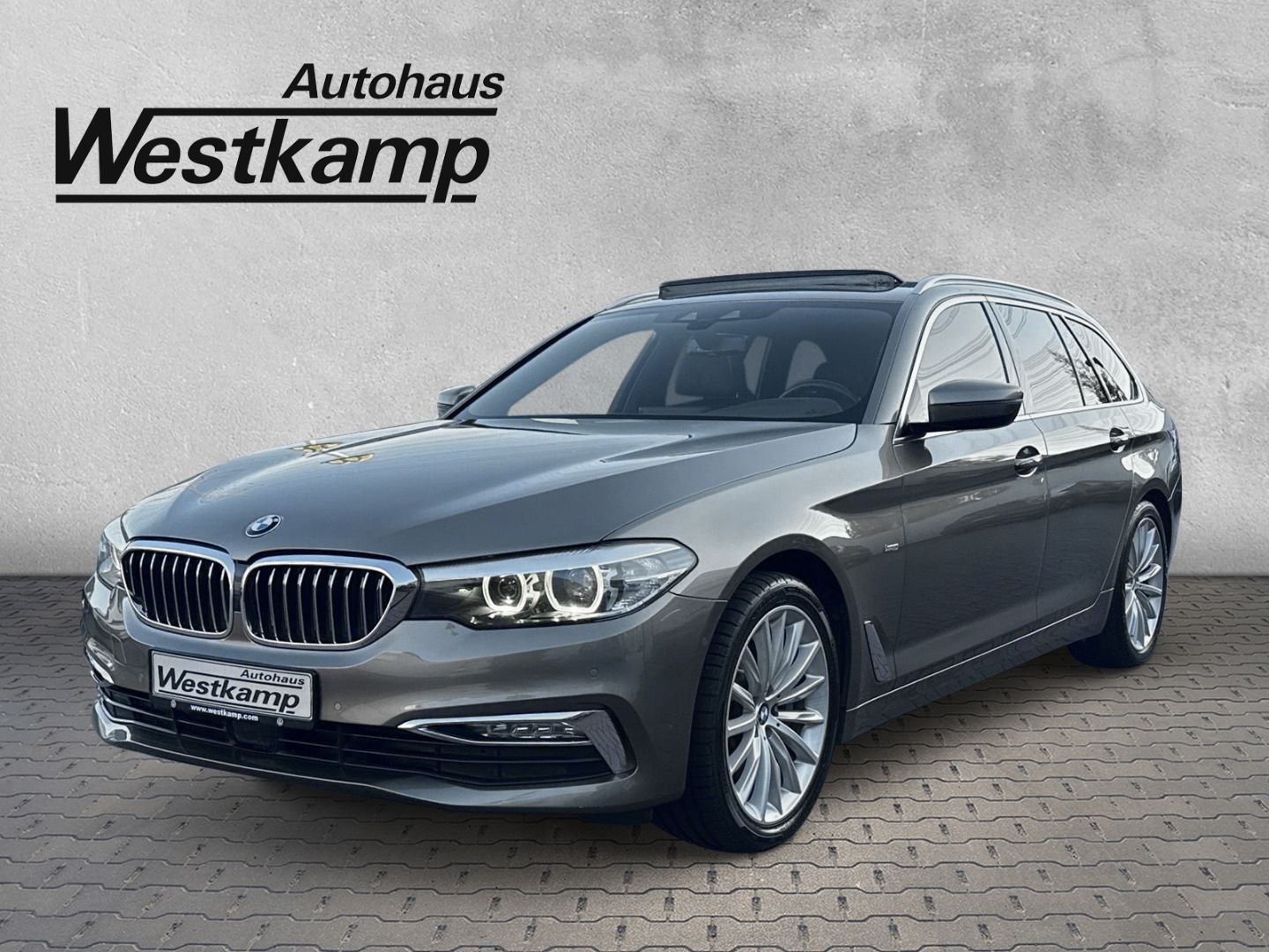 530 d Touring xDrive Luxury neuer Motor Panodach