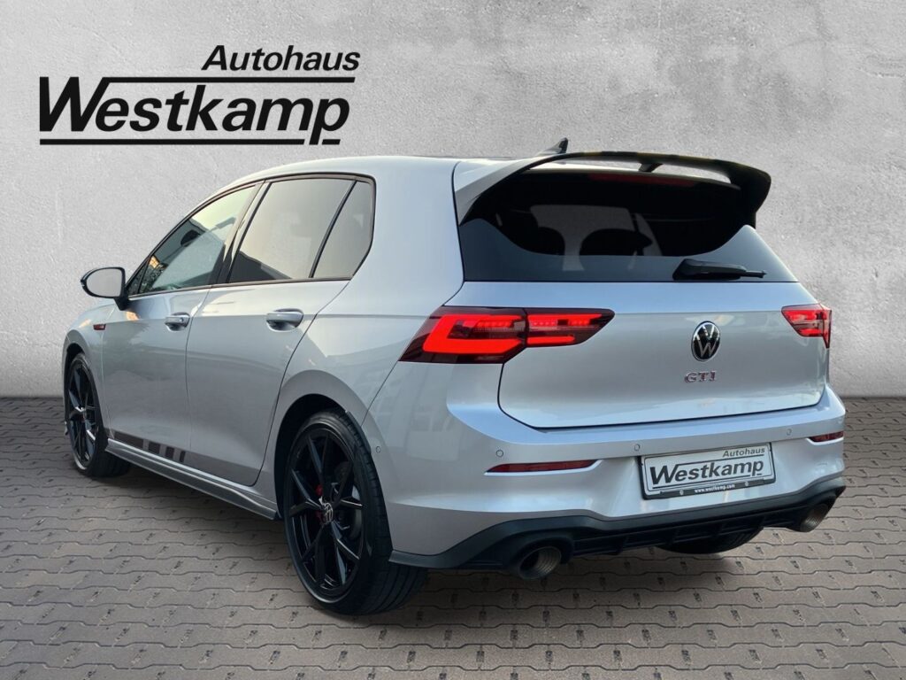 Golf GTI Clubsport 2,0 TSI DSG Black-Style Akrap