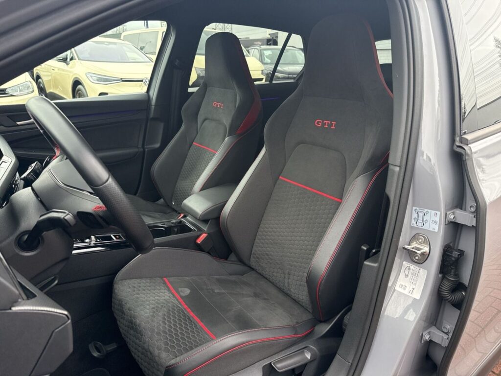 Golf VIII GTI Clubsport Black-Style 2,0 TSI DSG