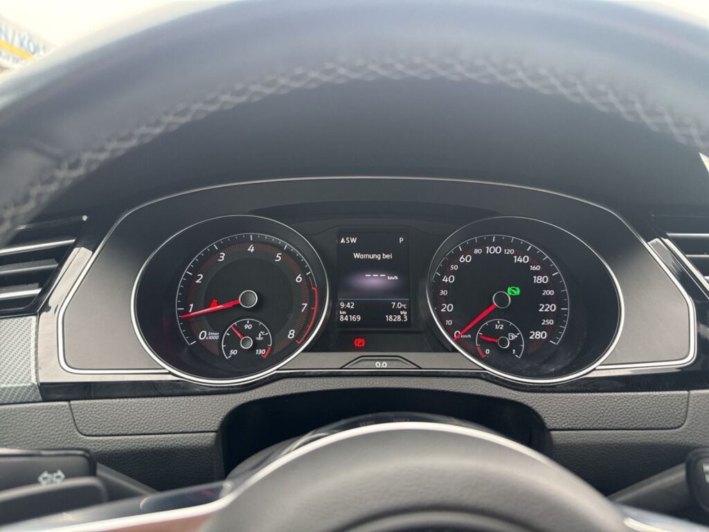 Arteon R-Line 2.0 TSI DSG Led Navi