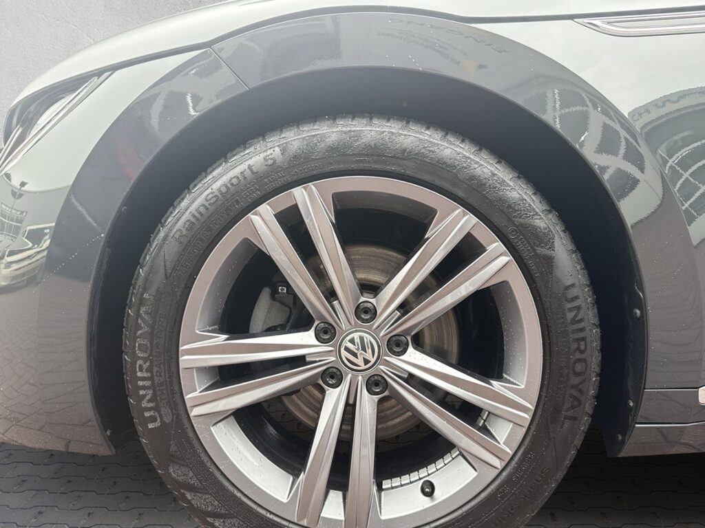 Arteon R-Line 2.0 TSI DSG Led Navi