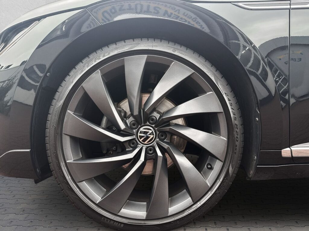 Arteon Shooting Brake R-Line 2,0 TDI DSG DCC Kam