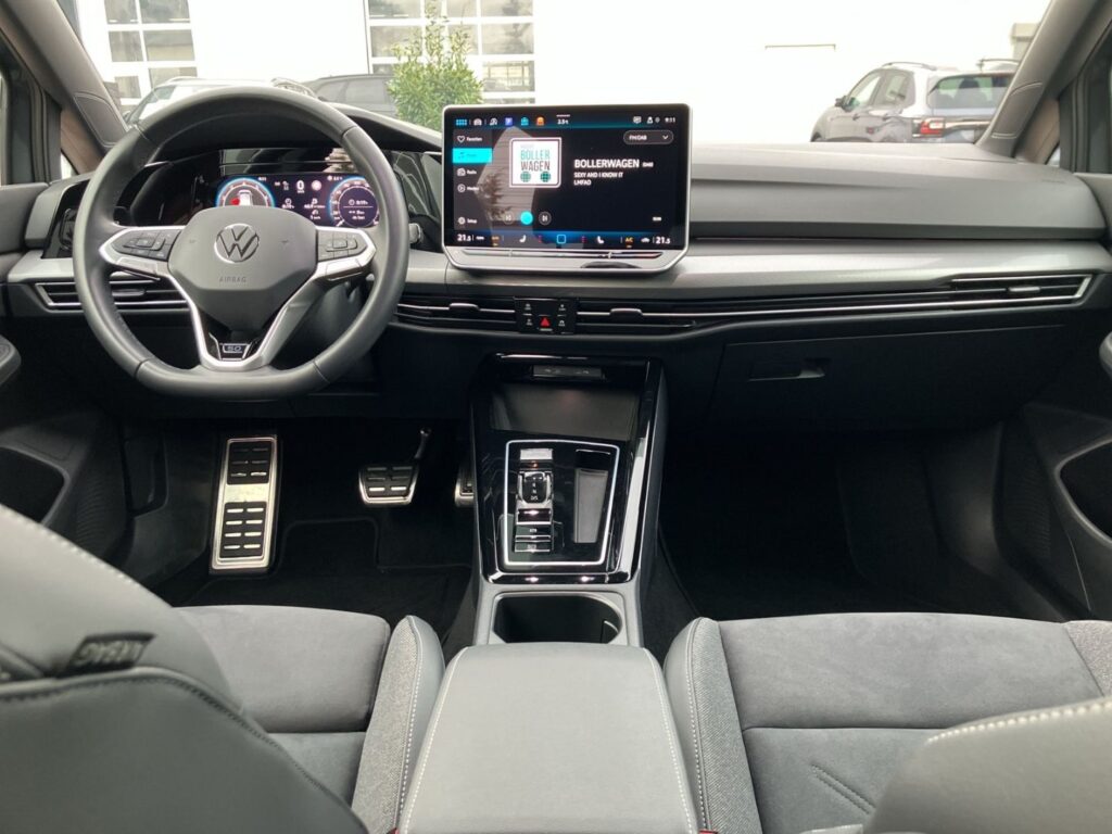 Golf Edition 50 1,5 eTSI DSG IQ-Light Head-Up