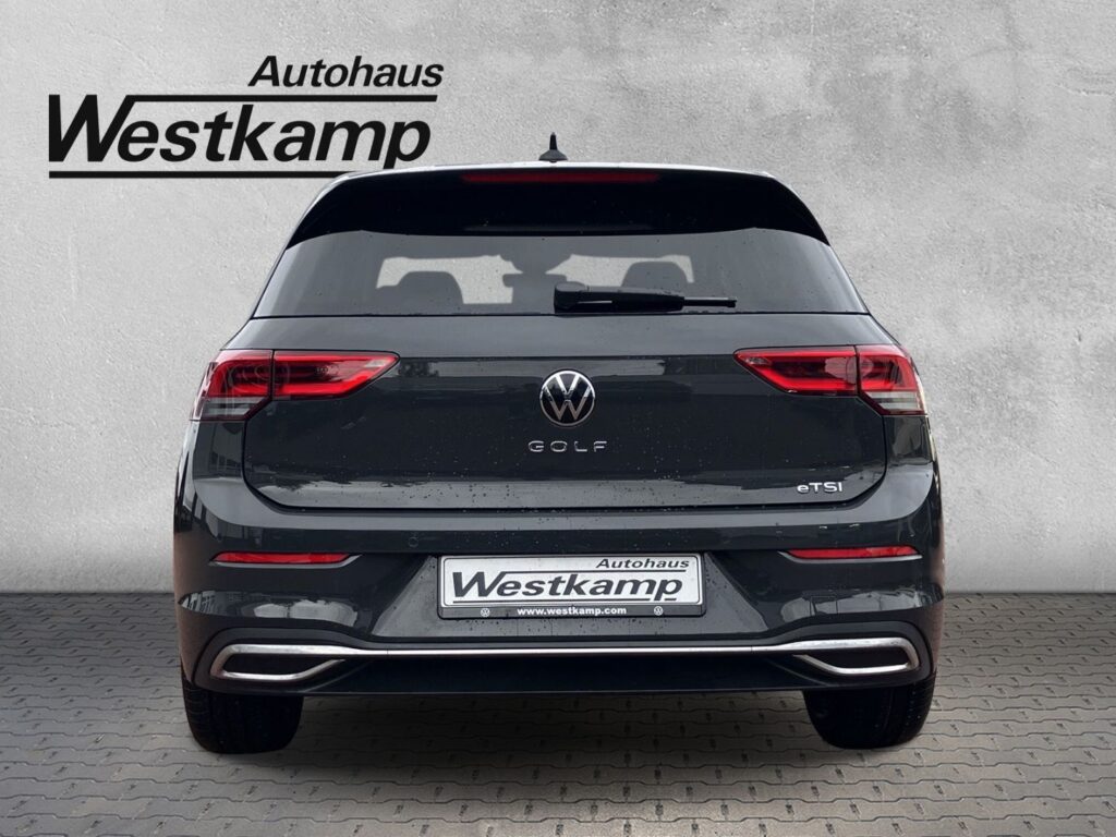 Golf VIII Move 1,0 eTSI DSG Led Klimaaut. Einpar