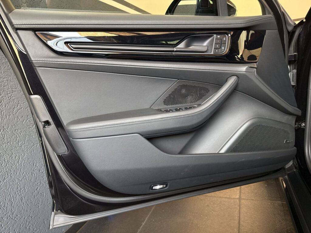 Panamera GTS Sport-Chrono Panodach Sportabgas