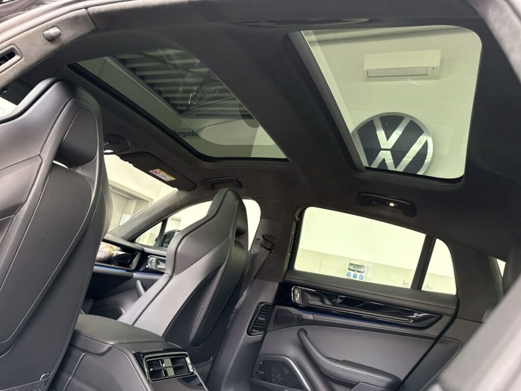 Panamera GTS Sport-Chrono Panodach Sportabgas