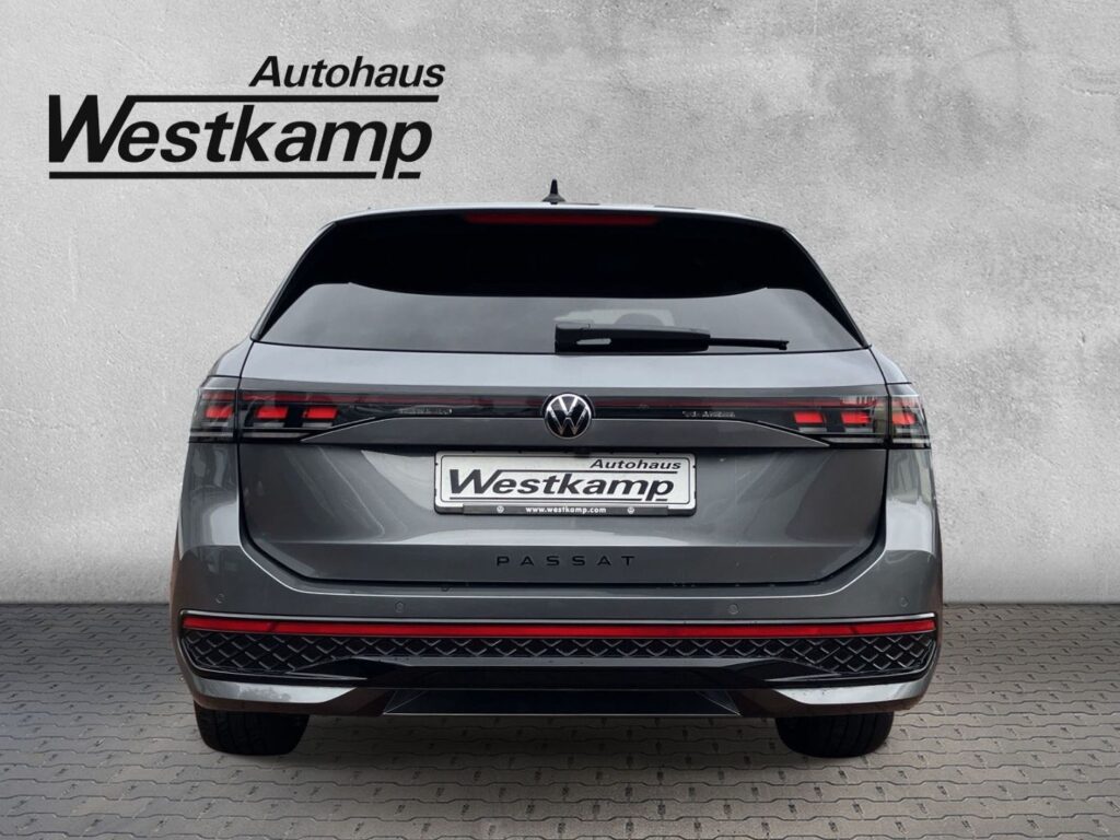 Passat Variant R-Line Signature 1,5 eHybrid DSG