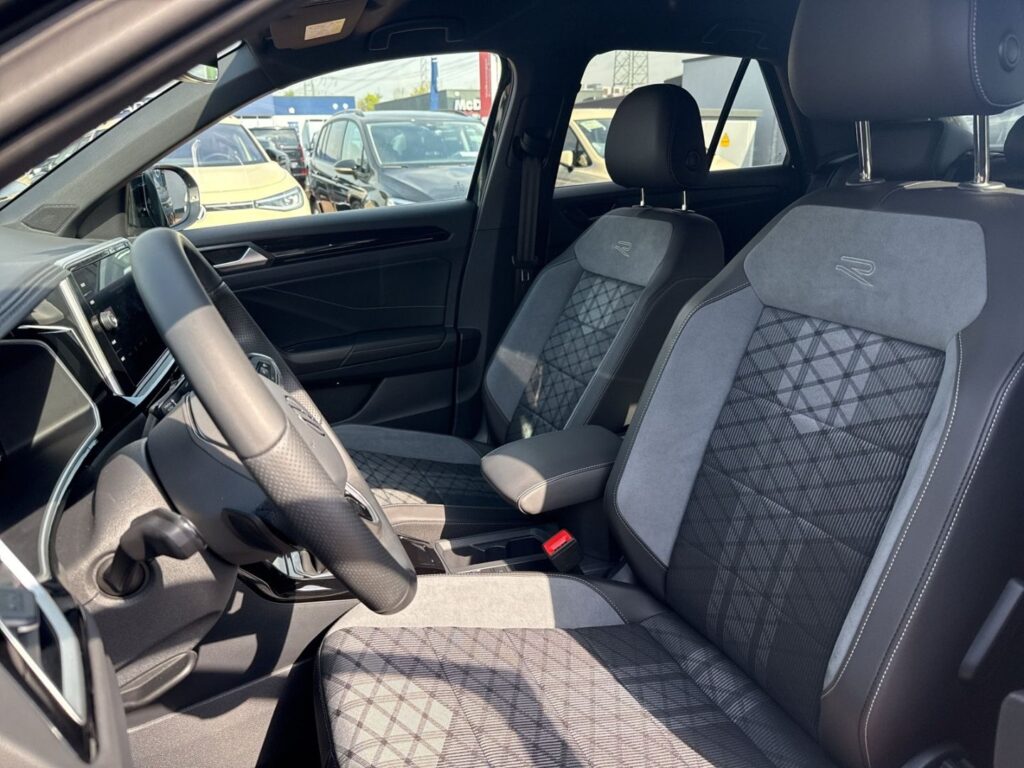 T-Roc R-Line 1.5 TSI DSG Led-Plus Ganzj.Reifen K