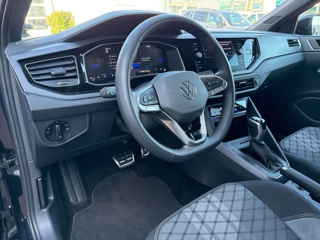 Taigo R-Line 1,0 TSI DSG Ganzj.Reifen IQ-Light K