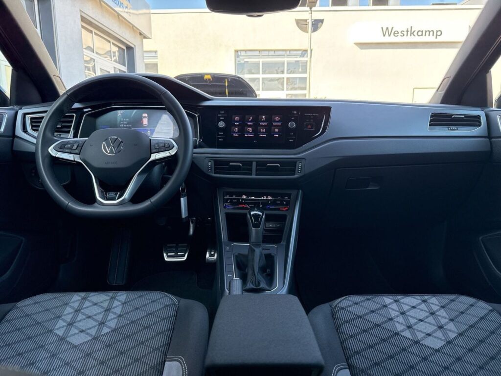 Taigo R-Line 1,0 TSI DSG Ganzj.Reifen IQ-Light K