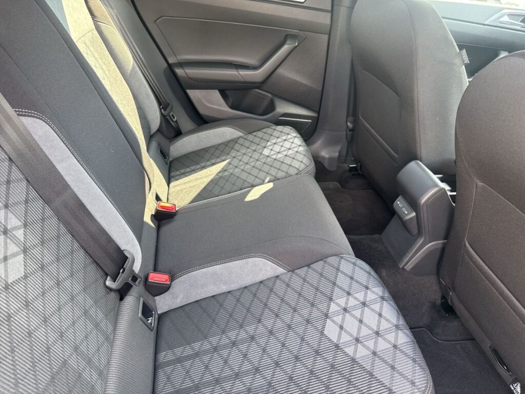 Taigo R-Line Black-Style 1,0 TSI DSG Anh.Kpl. IQ