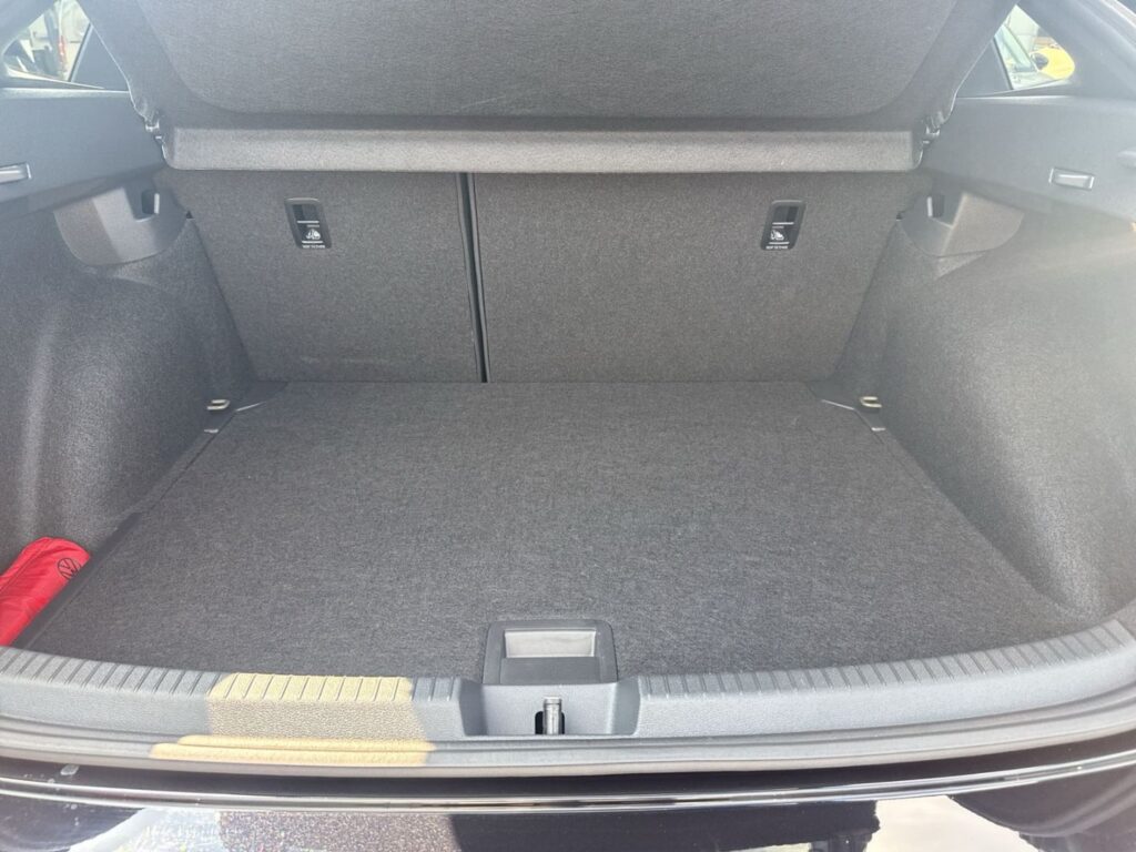 Taigo R-Line Black-Style 1,0 TSI DSG Anh.Kpl. IQ