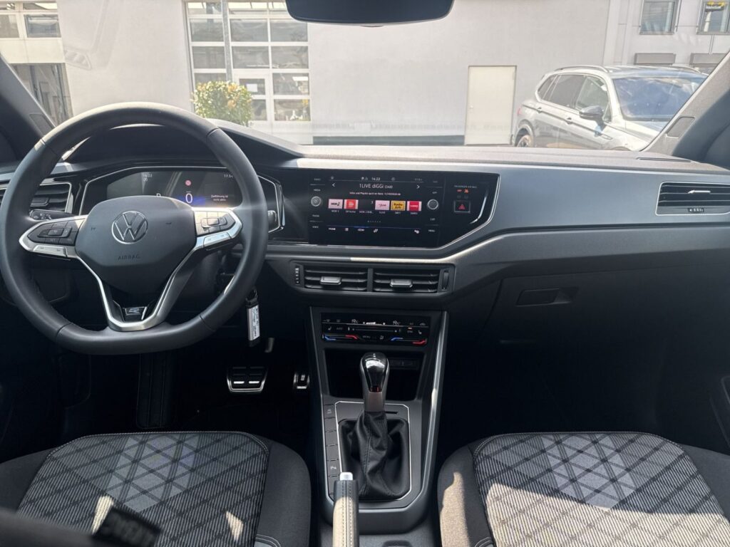 Taigo R-Line Black-Style 1,0 TSI DSG Anh.Kpl. IQ