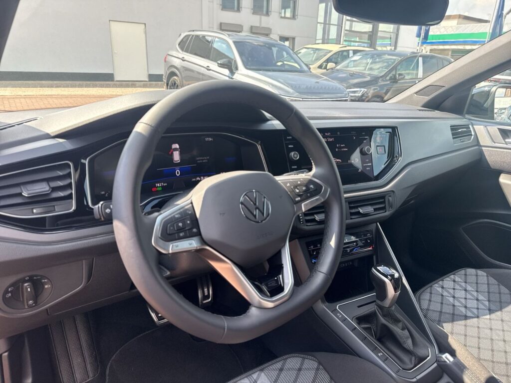 Taigo R-Line Black-Style 1,0 TSI DSG Anh.Kpl. IQ