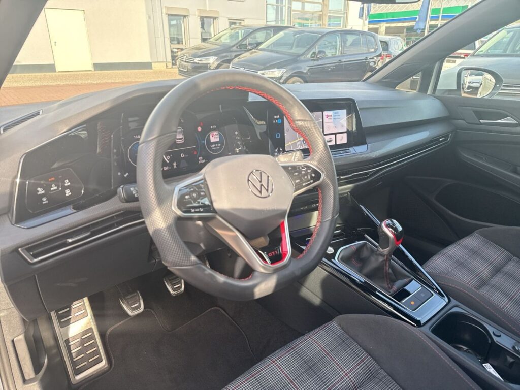Golf GTI 2.0 TSI DSG Led-Plus Navi