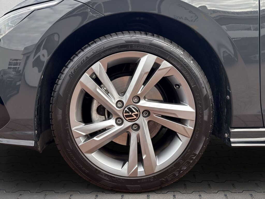 Golf R-Line 1,5 eTSI DSG Winterpaket Klimaaut. A