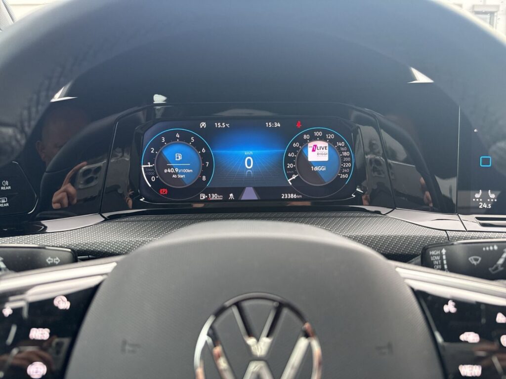 Golf R-Line -Line 1,5 TSI 18''Alu Led App-Connec