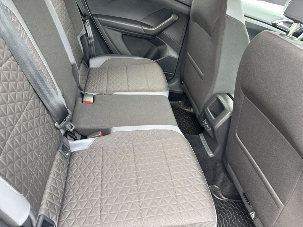 T-Cross Style 1.0 TSI DSG R-Line Led Navi Kamera