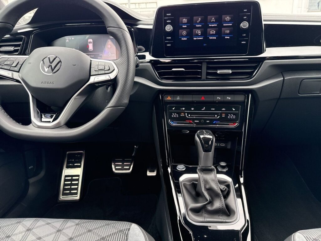 T-Roc R-Line 1.5 TSI DSG Anh.Kpl. IQ-Light Kamer