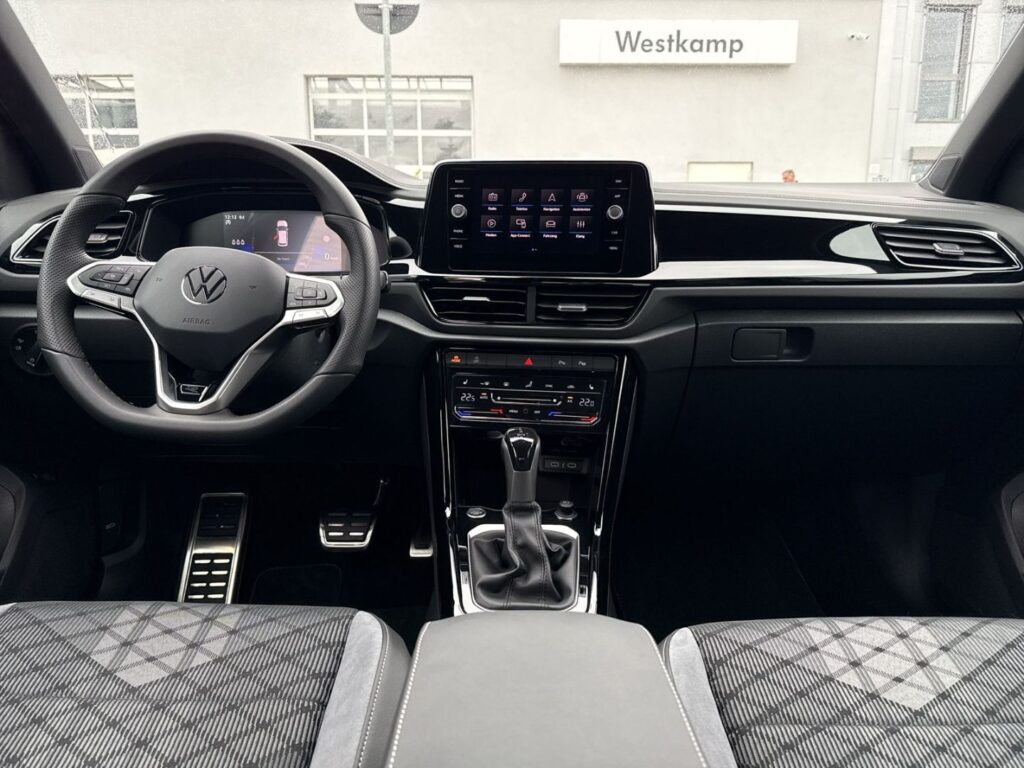 T-Roc R-Line 1.5 TSI DSG Anh.Kpl. IQ-Light Kamer