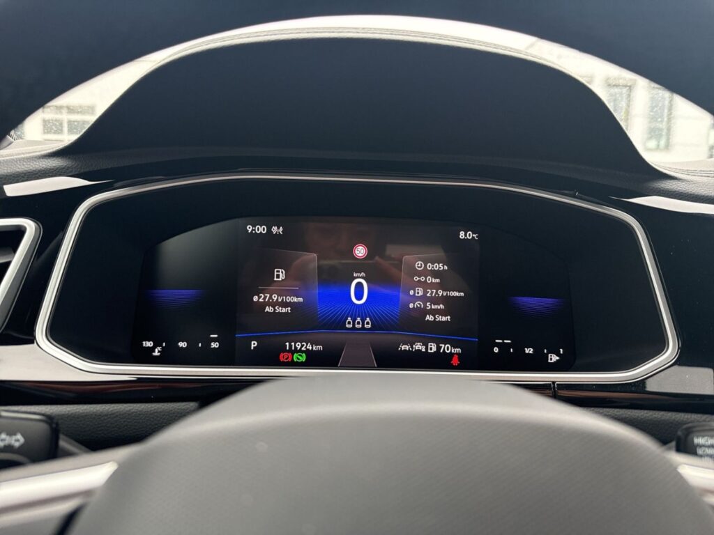 T-Roc R-Line 1.5 TSI DSG Ganzj.Reifen Kamera Led