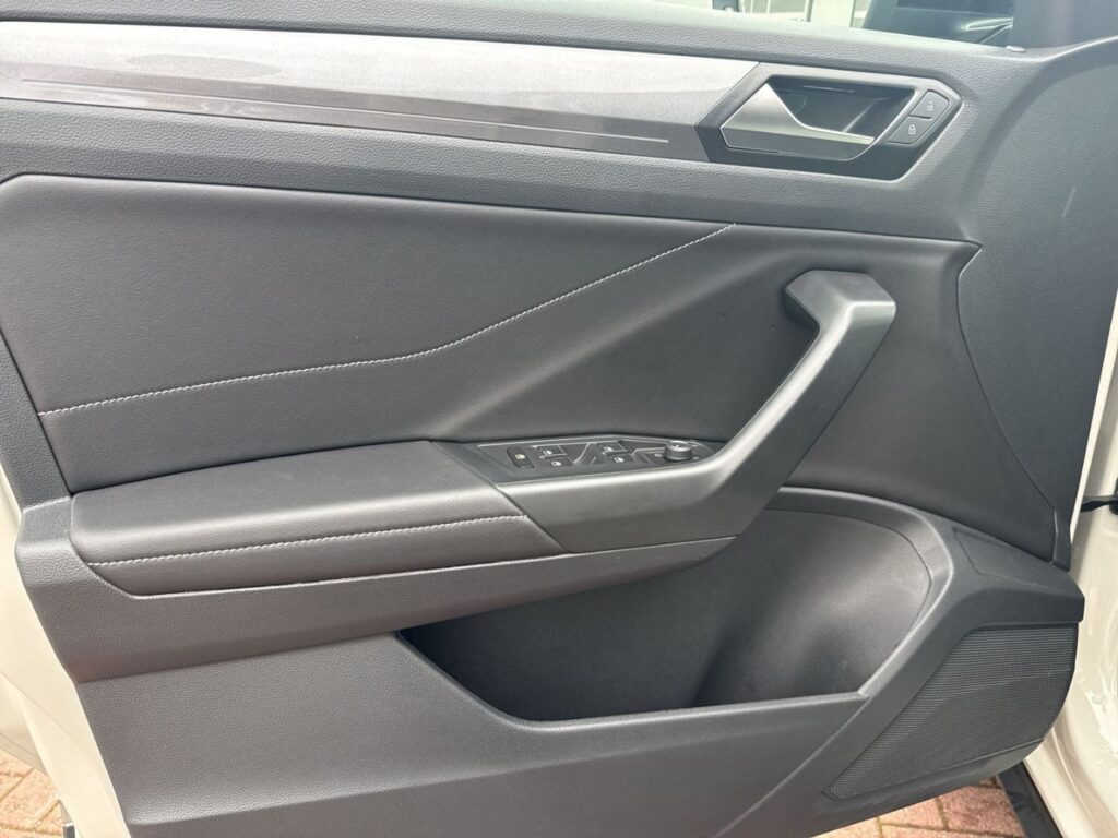 T-Roc Style 1.0 TSI 6-Gang Anh.Kpl. Ganzj.Reifen