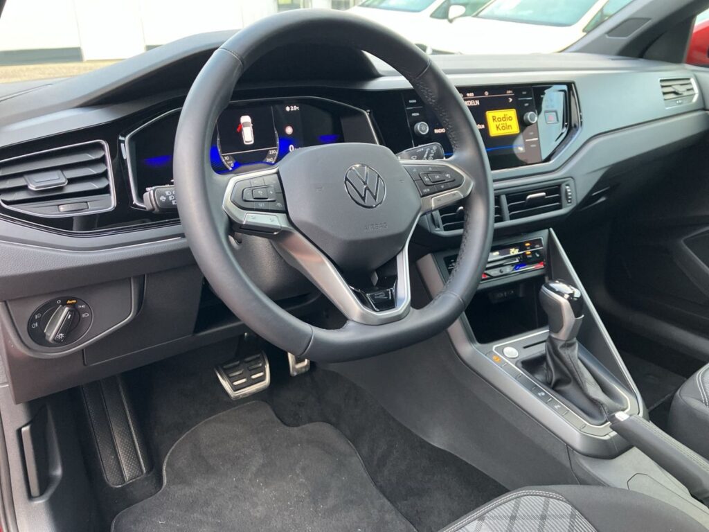 Taigo R-Line 1,0 TSI DSG Kamera IQ-Light-Matrix
