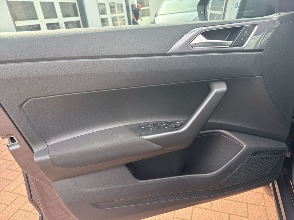 Taigo Style 1,0 TSI DSG Ganzj.Reifen IQ-Light Na