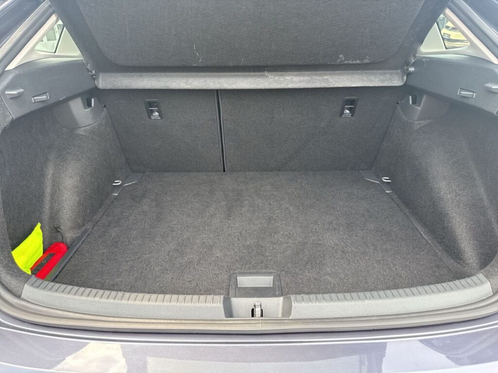Taigo Style 1,0 TSI DSG Ganzj.Reifen IQ-Light Na