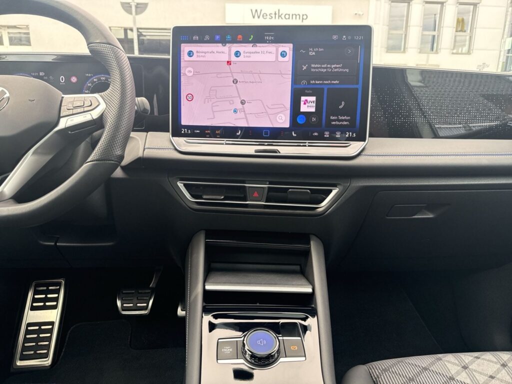 Tiguan R-Line 1,5 eTSI DSG Anh.Kpl Panodach Stan