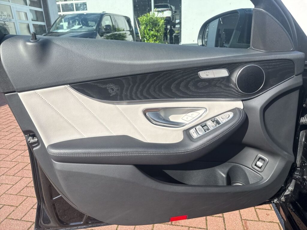 C 250 T-Modell CGI T AMG-Line Leder Business-Plu