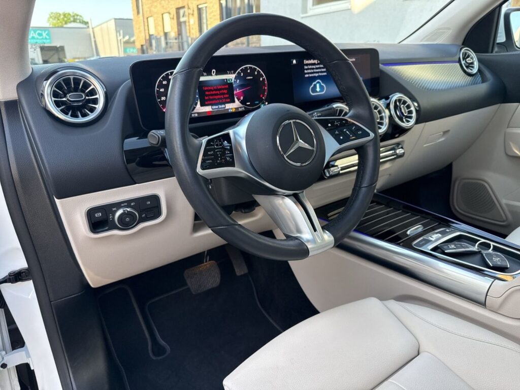 G Progressive Aut. Leder Panodach Navi