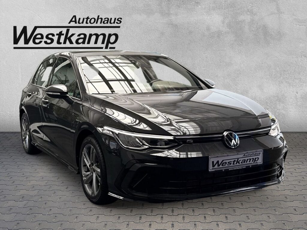 Golf R-Line 1,5 eTSI DSG Kamera Klimaaut.