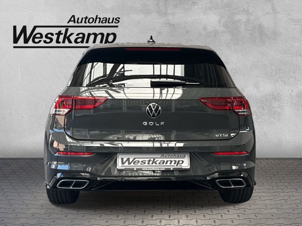 Golf R-Line 1,5 eTSI DSG Kamera Led Klimaaut.