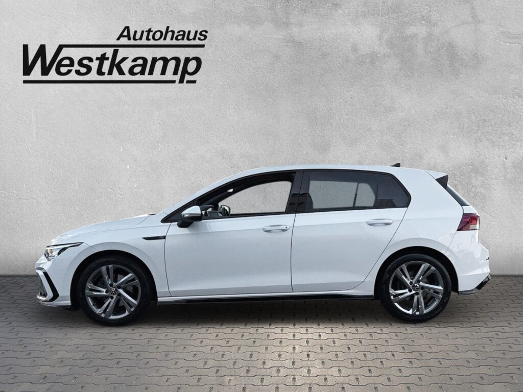 Golf VIII R-Line 1,5 eTSI DSG Kamera Navi