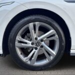 Golf VIII R-Line 1,5 eTSI DSG Kamera Navi