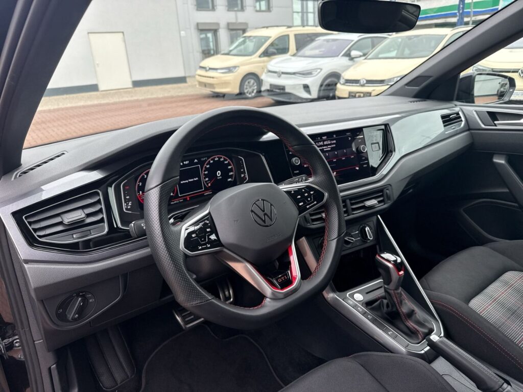Polo 2,0 TSI DSG 18''Alu Sport-Select-Fahrwerk