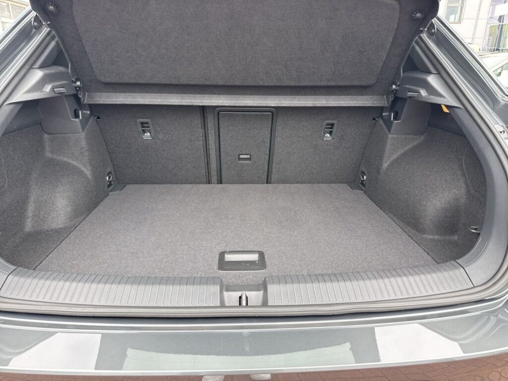 T-Roc Move 1.5 TSI DSG IQ-Light Kamera