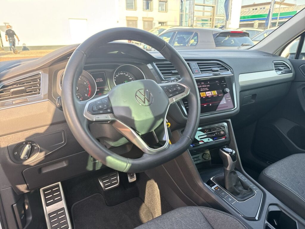 Tiguan Move 1,5 TSI DSG Anh.Kpl. Ganzj.Reifen Ka