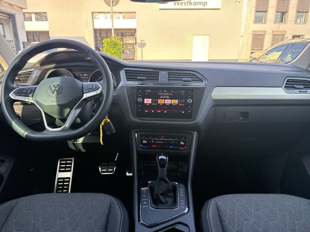 Tiguan Move 1,5 TSI DSG Anh.Kpl. Ganzj.Reifen Ka