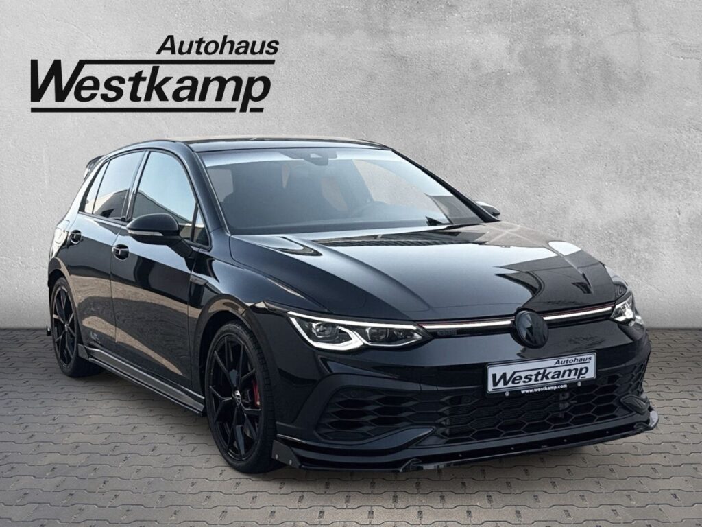Golf Clubsport Edition 45 Panodach Akrapovic