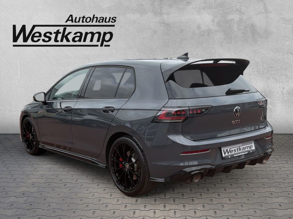 Golf GTI Clubsport 2,0 TSI DSG Black-Style Akrap