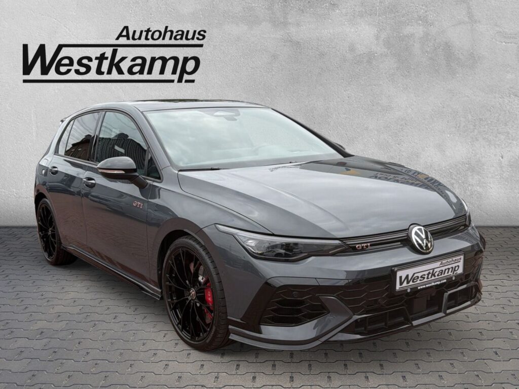Golf GTI Clubsport 2,0 TSI DSG Black-Style Akrap