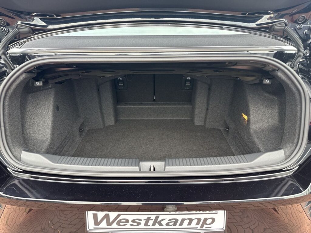 T-Roc Cabriolet R-Line 1.5 TSI DSG Anh.Kpl. Ganz