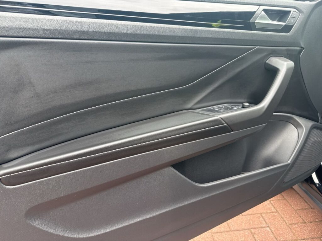 T-Roc Cabriolet R-Line Black-Style 1.5 TSI DSG A