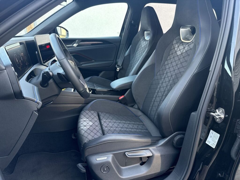 Tiguan R-Line Black-Style 1,5 eTSI DSG Led-Plus