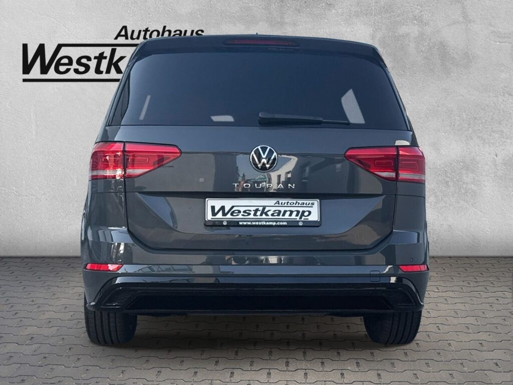 Touran Highline 1,5 TSI DSG R-Line Black-Style-P