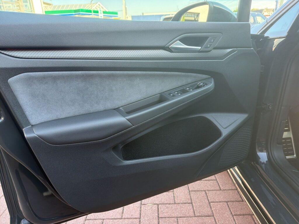 Golf R-Line 1,5 TSI Kamera App-Connect