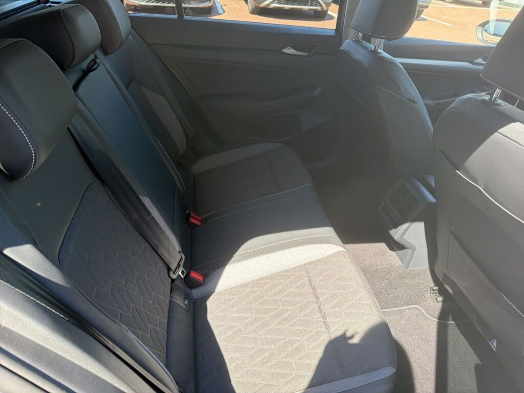 Golf Variant Energy 1.5 eTSI DSG Ganzj.Reifen Ka