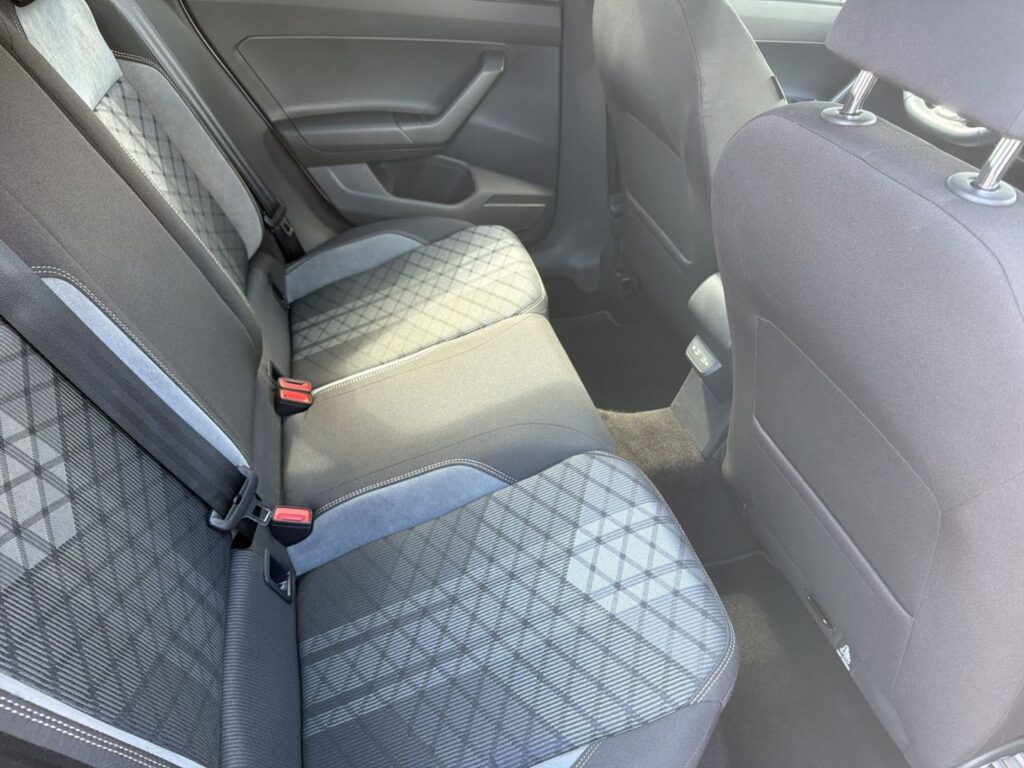 Polo R-Line 1,0 TSI DSG Kamera Led